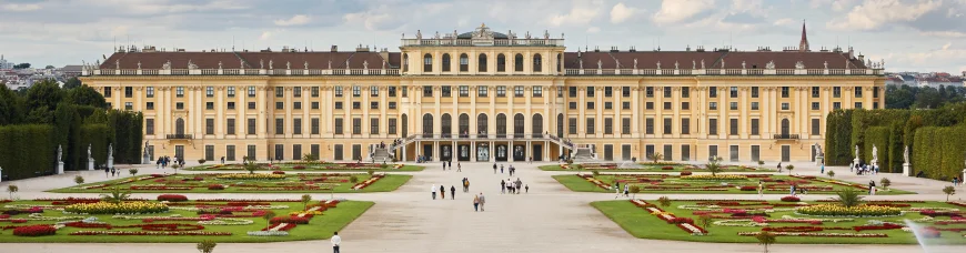 Нефритовый император и 12 животных