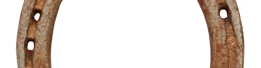 Как вешать правильно подкову на счастье?